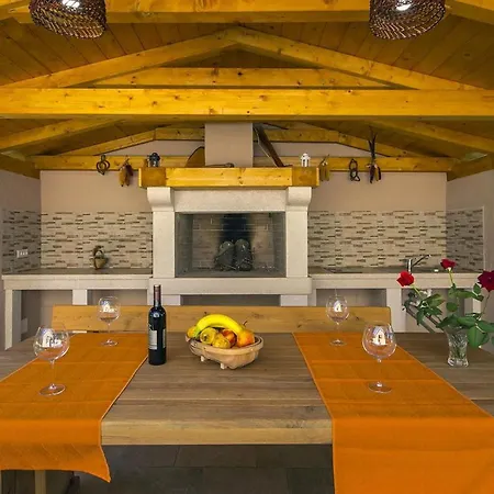 Oliva Hotel
